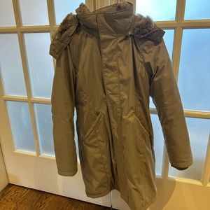 Aritzia Parka